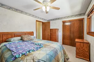 2354 S 32nd St, Milwaukee, WI 53215 - Photo 13