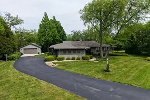 2735 Fenceline Rd, Racine, WI 53406 - Photo 25