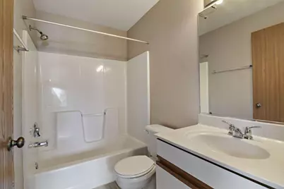 3938  81st St #F, Kenosha, WI 53142 - Photo 17