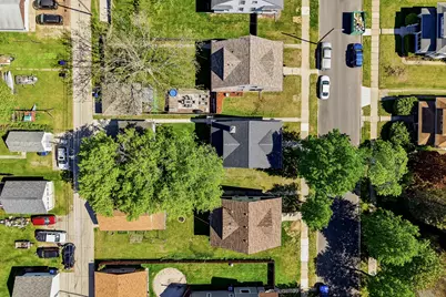 2408 S 7th St, Sheboygan, WI 53081 - Photo 33