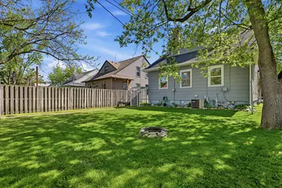 2408 S 7th St, Sheboygan, WI 53081 - Photo 29