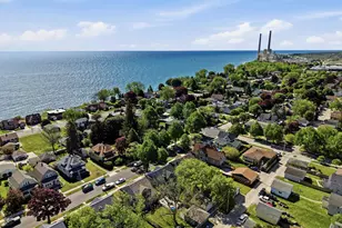 2408 S 7th St, Sheboygan, WI 53081 - Photo 35