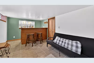 2814  Lasalle St, Racine, WI 53402 - Photo 15