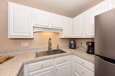 11907 W Appleton Ave #20, Milwaukee, WI 53224 - Photo 11