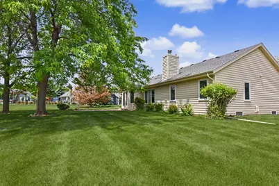N22W26761  Shooting Star Rd, Pewaukee, WI 53072 - Photo 41
