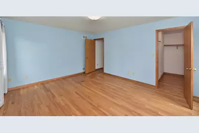 N22W26761  Shooting Star Rd, Pewaukee, WI 53072 - Photo 33