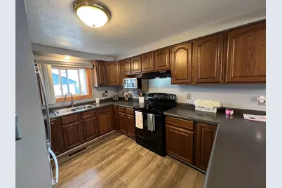 1811  N 2nd St, Sheboygan, WI 53081 - Photo 11