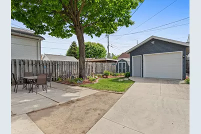 1811  N 2nd St, Sheboygan, WI 53081 - Photo 5