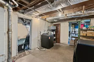 1811 N 2nd St, Sheboygan, WI 53081 - Photo 25
