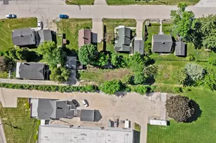 4436 Douglas Ave, Racine, WI 53402 - Photo 33