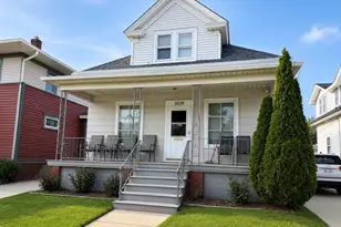 1226 Goold St, Racine, WI 53402 - Photo 1