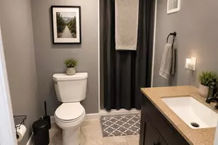 1226 Goold St, Racine, WI 53402 - Photo 21