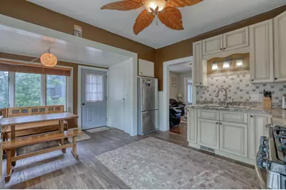 590  North Ave, Hartland, WI 53029 - Photo 7