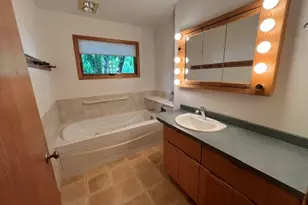 525 S 4th St, Fort Atkinson, WI 53538 - Photo 37