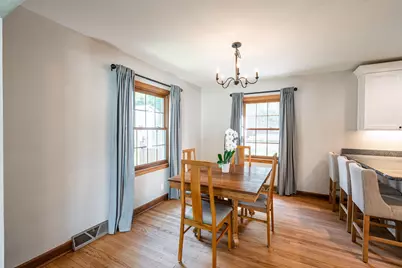 2550 N 93rd St, Wauwatosa, WI 53226 - Photo 7