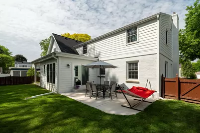 2550 N 93rd St, Wauwatosa, WI 53226 - Photo 27