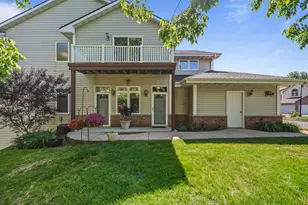 370 E Veterans Way, Mukwonago, WI 53149 - Photo 1