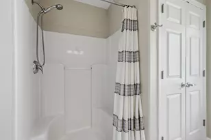 370 E Veterans Way, Mukwonago, WI 53149 - Photo 45
