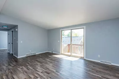 10404  268 Ave, Salem Lakes, WI 53179 - Photo 5
