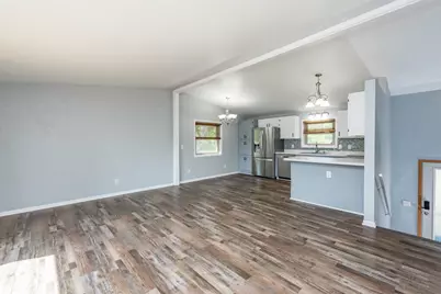 10404  268 Ave, Salem Lakes, WI 53179 - Photo 3