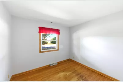 3520  Knoll Pl, Racine, WI 53403 - Photo 19