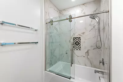 1550 E Royall Pl #1106, Milwaukee, WI 53202 - Photo 23