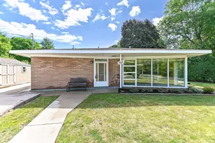 2700 S Root River Pkwy, West Allis, WI 53227 - Photo 35