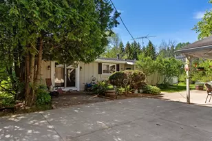 3815 W Twin Ln, Kossuth, WI 54241 - Photo 1