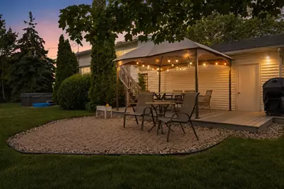 5205  66th Pl, Kenosha, WI 53142 - Photo 3