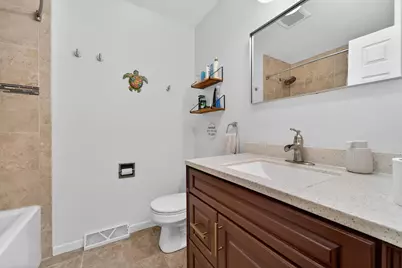 8915  17th Ave, Kenosha, WI 53143 - Photo 15