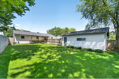 8915  17th Ave, Kenosha, WI 53143 - Photo 25