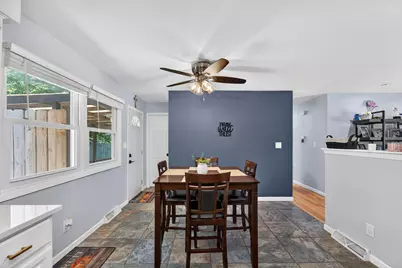 8915  17th Ave, Kenosha, WI 53143 - Photo 7