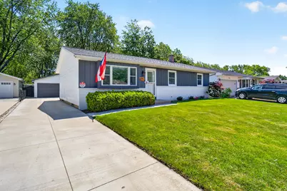 8915  17th Ave, Kenosha, WI 53143 - Photo 1