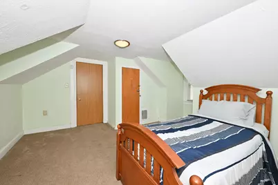 1834 N Dr William Finlayson St, Milwaukee, WI 53212 - Photo 23