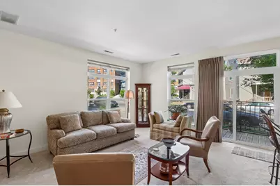 1550 N Warren Ave #113, Milwaukee, WI 53202 - Photo 3