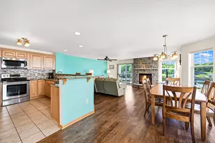 2138 Landings Ln, Delavan, WI 53115 - Photo 5