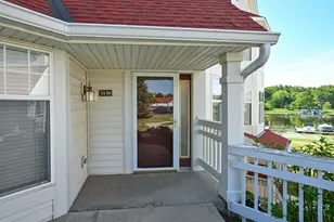 2138 Landings Ln, Delavan, WI 53115 - Photo 3