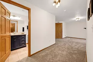 2138 Landings Ln, Delavan, WI 53115 - Photo 23