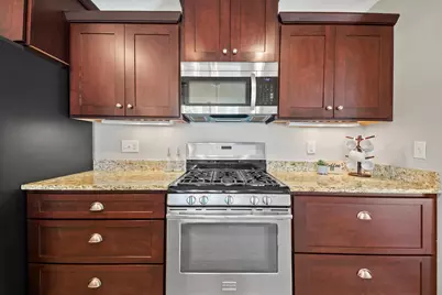 17780  Continental Dr, Brookfield, WI 53045 - Photo 11