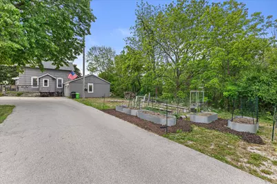 N68W29902  Hartling Rd, Merton, WI 53029 - Photo 3
