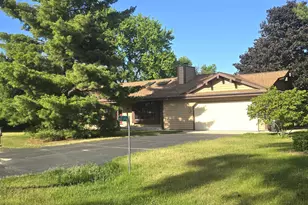 W367S9700 Charnwood Ln, Eagle, WI 53119 - Photo 3