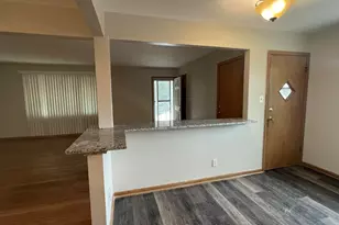 3952 S 43rd St, Milwaukee, WI 53220 - Photo 5
