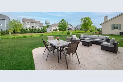 280  Foxglove St, Port Washington, WI 53074 - Photo 25