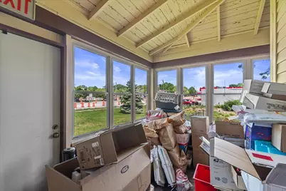 3021  Washington Rd, Kenosha, WI 53140 - Photo 17