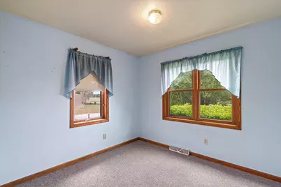 22302  Church Rd, Racine, WI 53139 - Photo 41