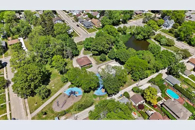 178 W Saveland Ave, Milwaukee, WI 53207 - Photo 41
