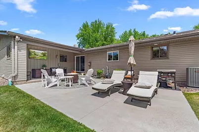 225 N 166th St, Brookfield, WI 53005 - Photo 37
