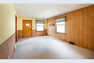 3239 S 54th St, Milwaukee, WI 53219 - Photo 11