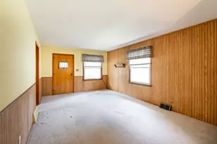 3239 S 54th St, Milwaukee, WI 53219 - Photo 11