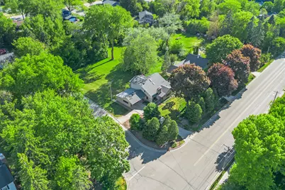 115 W Green Tree Rd, Glendale, WI 53217 - Photo 55